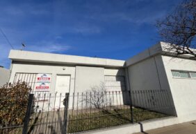 Casa en venta, Hipólito Yrigoyen N° 266, Rawson