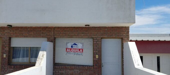 Dúplex en alquiler, Guiraldes 246, Rawson