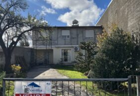 Casa en venta, Francisco Salas N° 83, Rawson